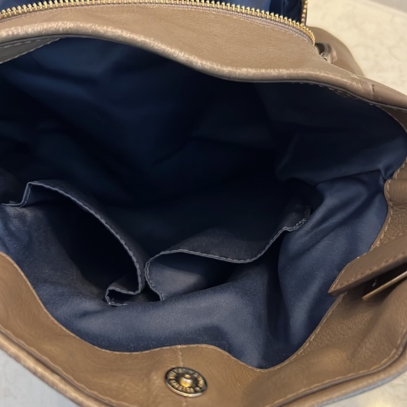 Coach tan shoulder Bag - Picture 7 of 10